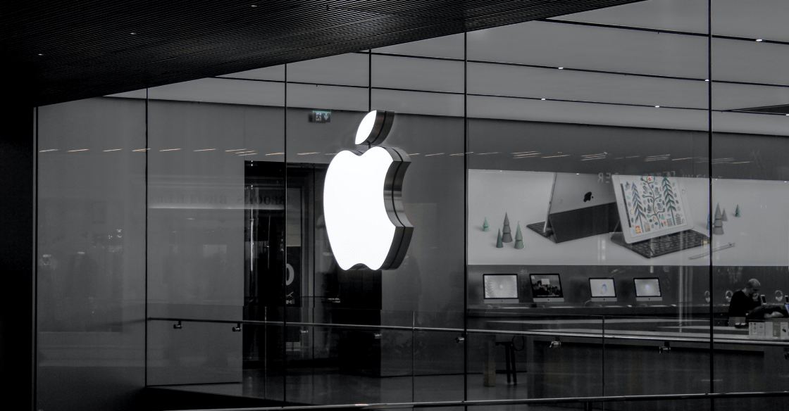 Front of an Apple store